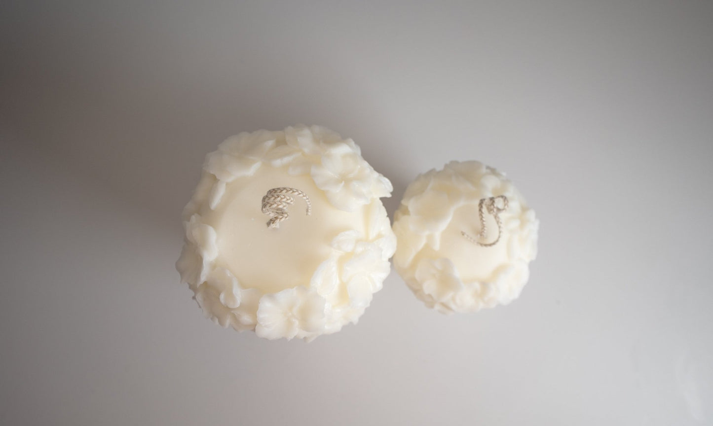 Tall Floral Pillar Candle – Handcrafted Soy Wax with Embossed Gardenia Vine Flowers - Candles Co.