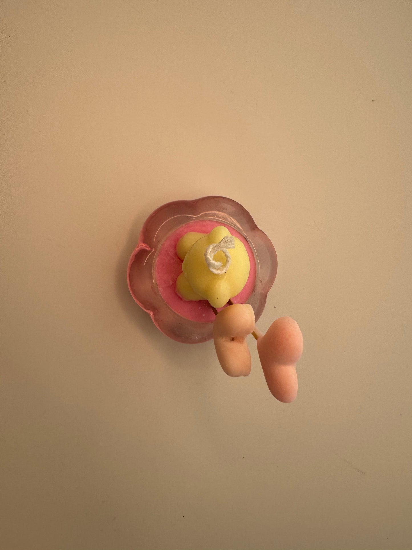 Handmade Bear Cub Soy Wax Candle – Vanilla Scented with Heart Balloons - Candles Co.