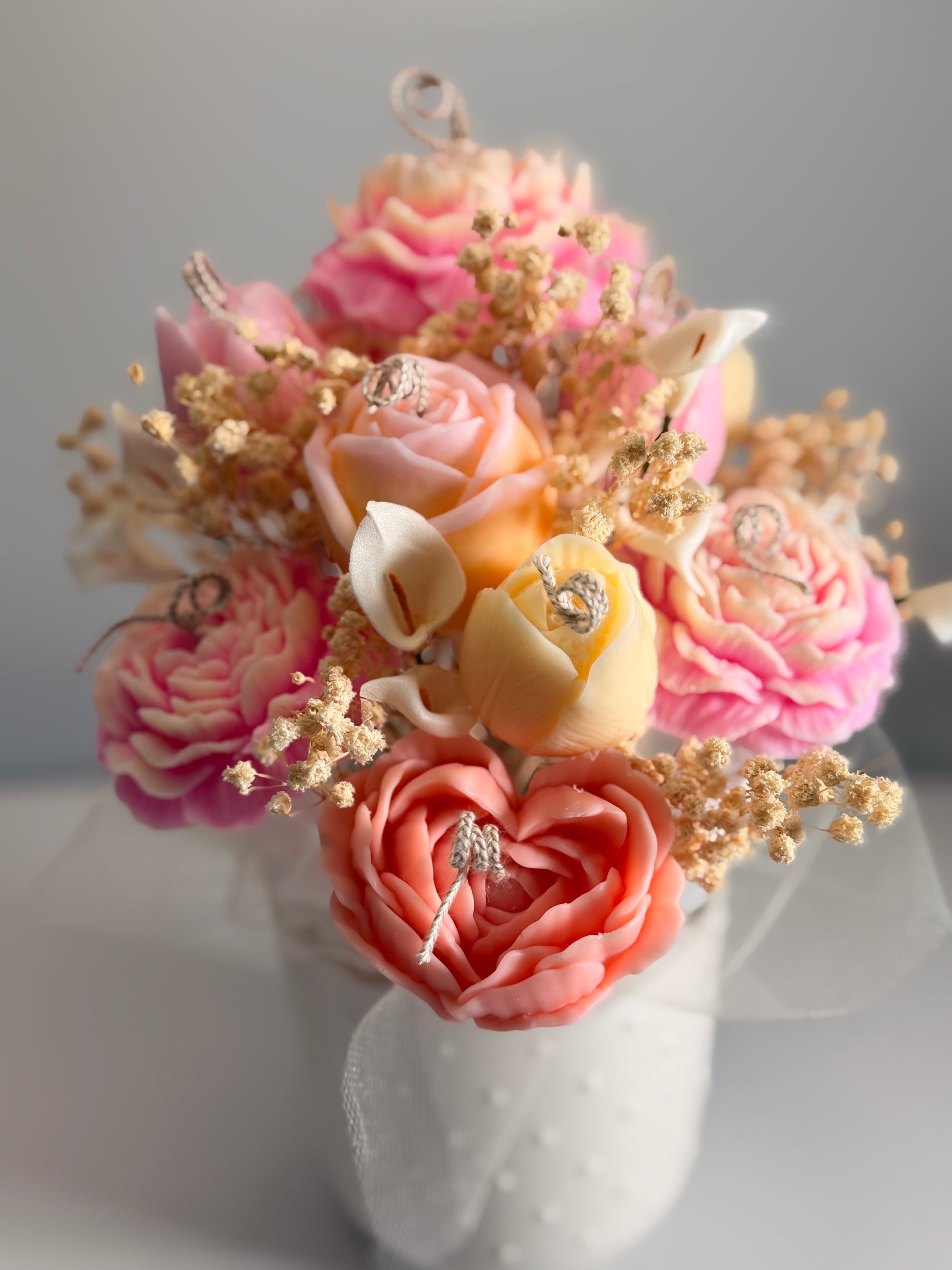 Eternal Bloom Candle Bouquet – Handcrafted Soy Wax Floral Masterpiece - Candles Co.