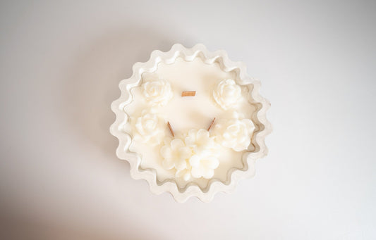 Alabaster Bloom – Handcrafted Luxe Floral Soy Candle Bowl Candle - Candles Co.