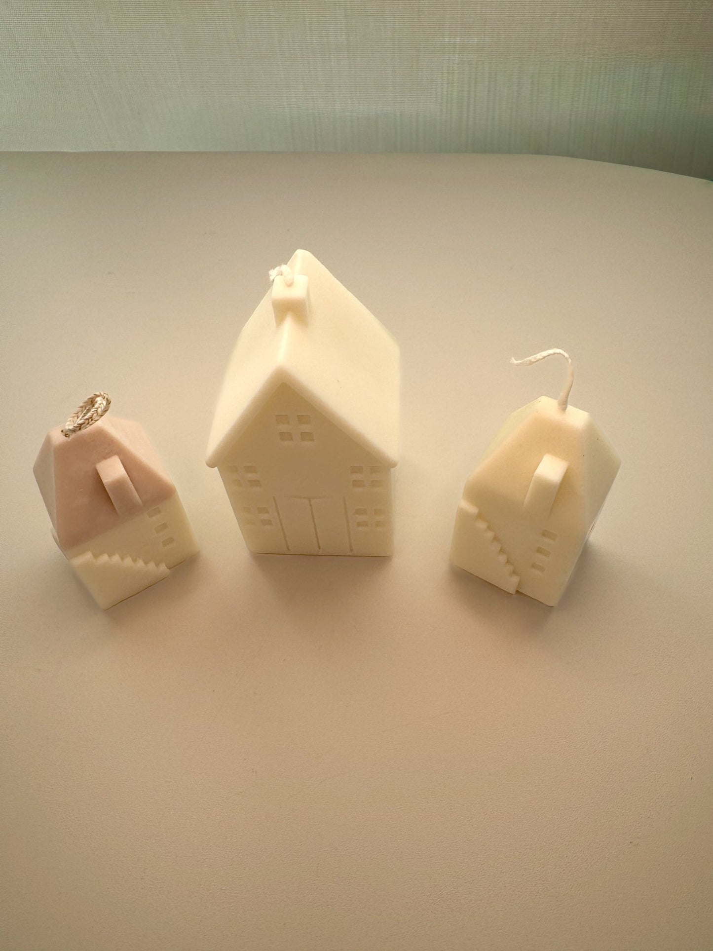 Christmas Cabin Candle – Mini Soy Wax Log Cabin - Candles Co.