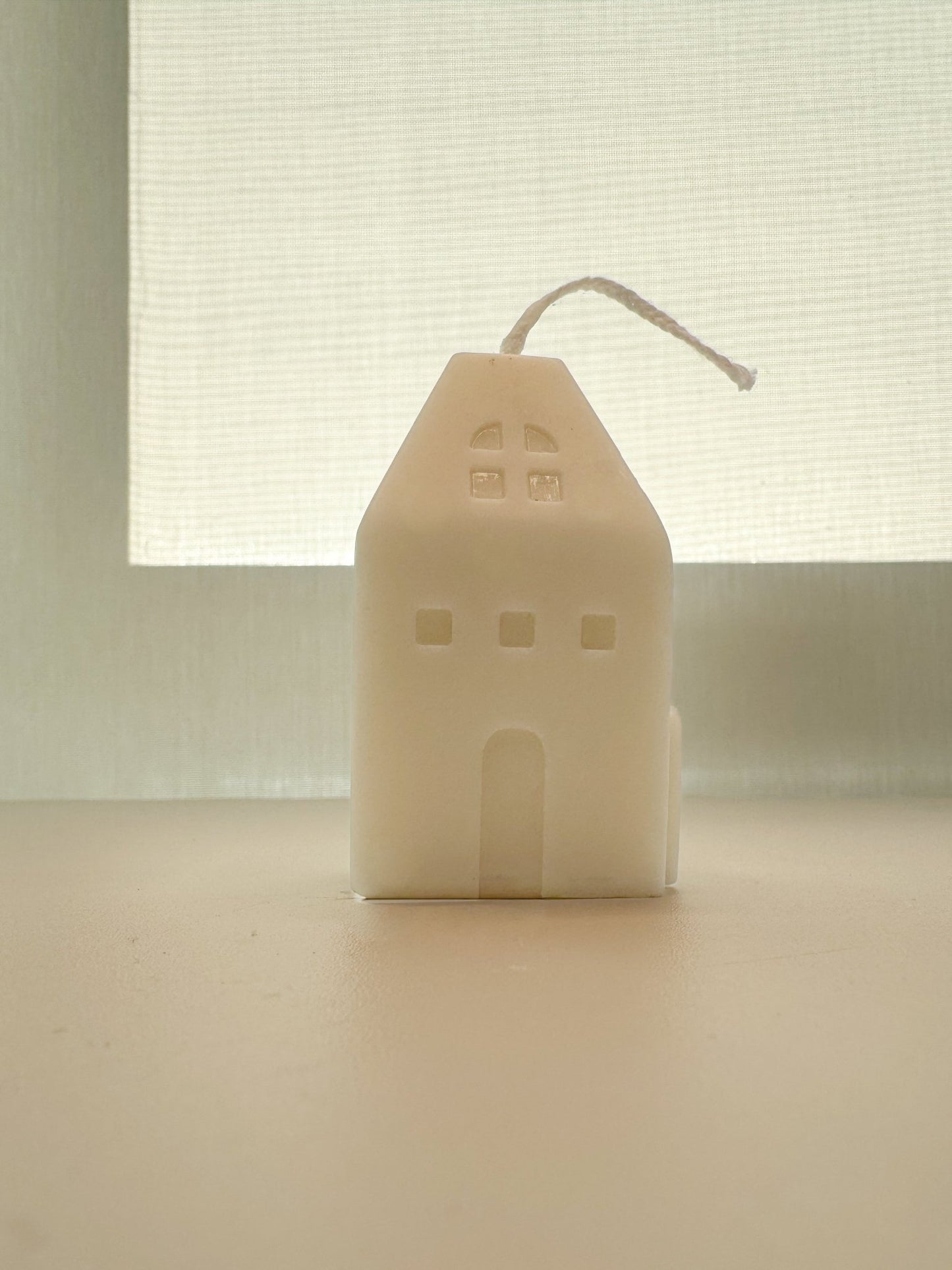 Christmas Cabin Candle – Mini Soy Wax Log Cabin - Candles Co.