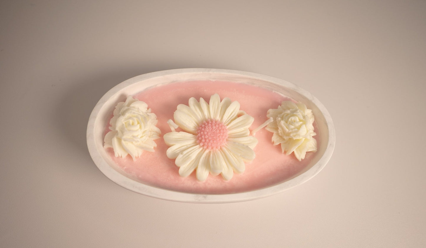 Floral Oval Candle Bowl - Handcrafted Soy Wax with Flower Accents - Candles Co.