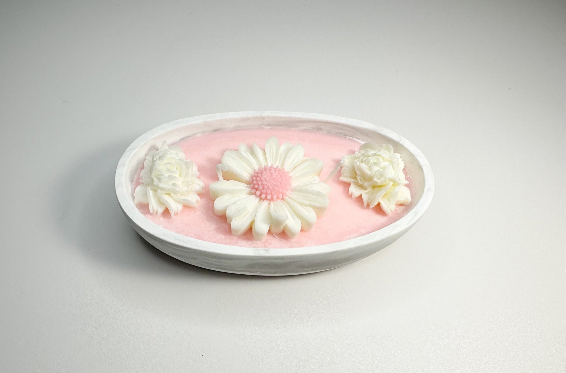 Floral Oval Candle Bowl - Handcrafted Soy Wax with Flower Accents - Candles Co.