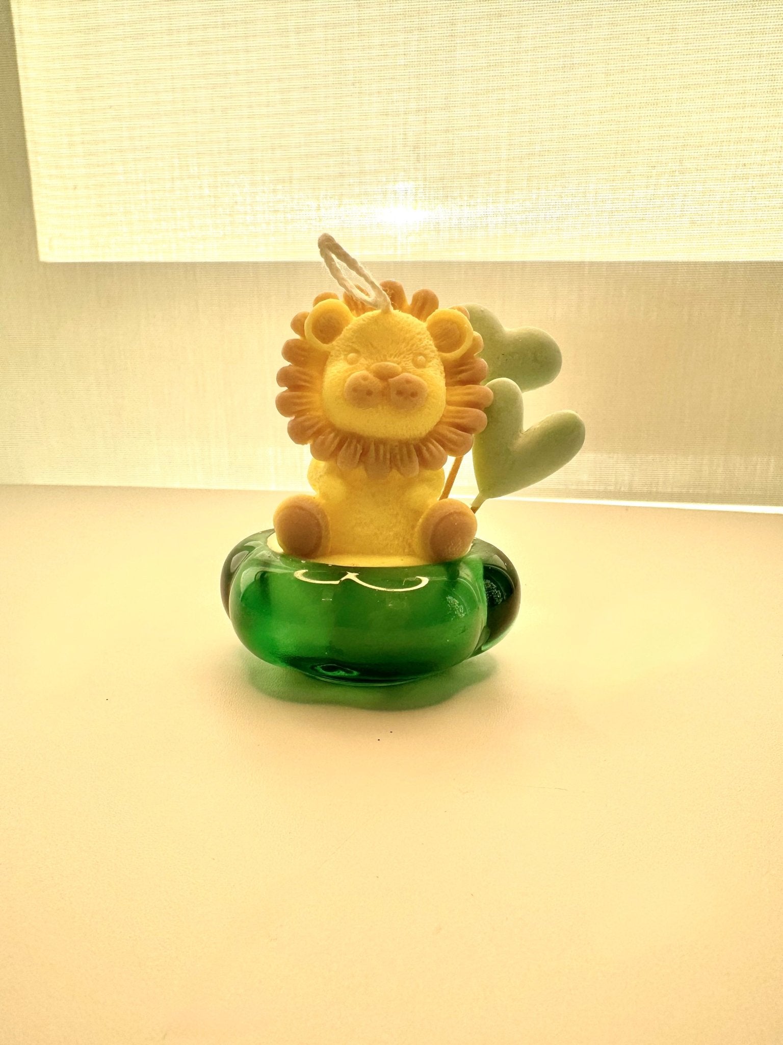 Handmade Lion Cub Soy Candle with Heart Balloons – Vanilla Scented Baby Shower Favor - Candles Co.