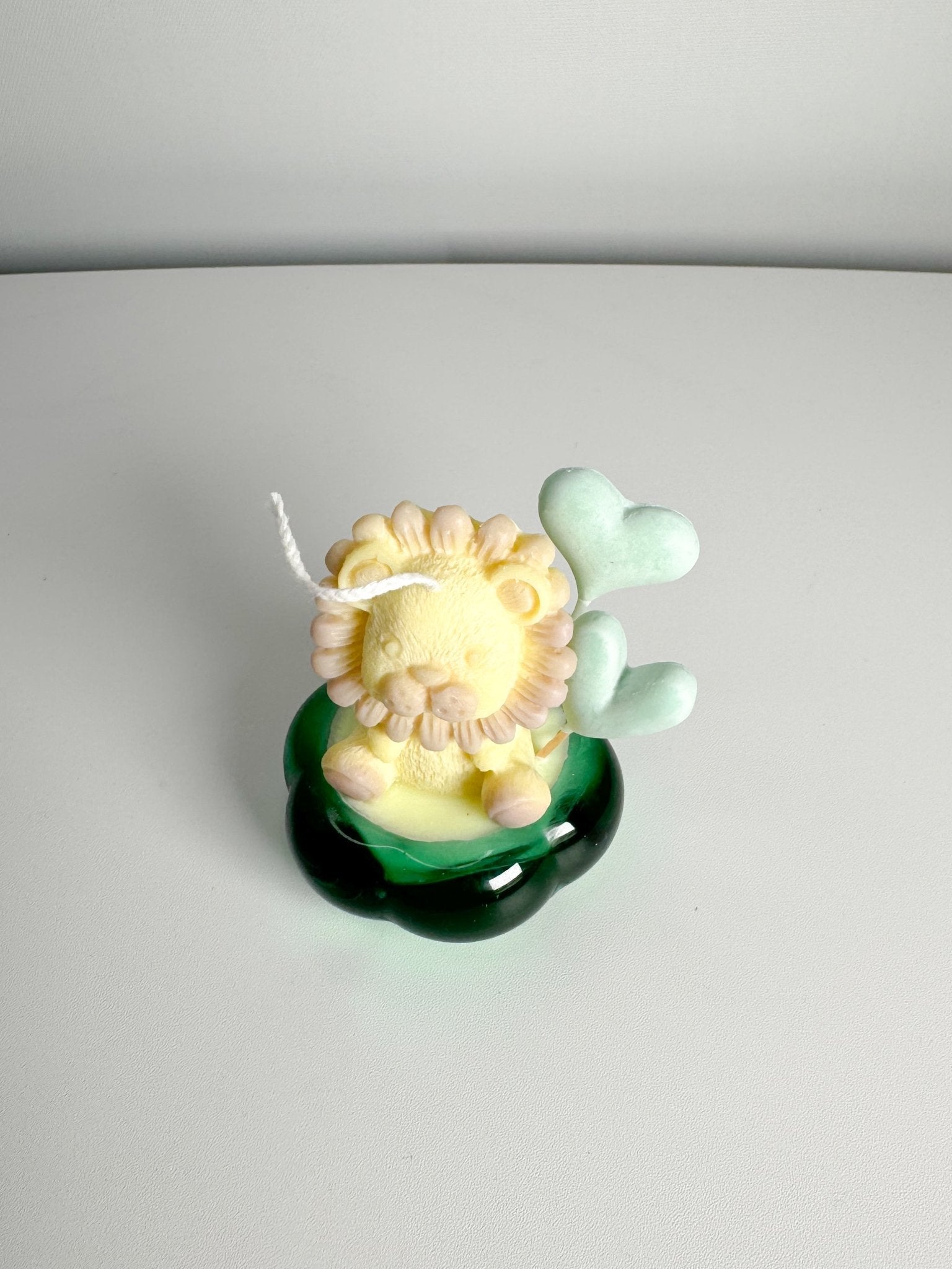 Handmade Lion Cub Soy Candle with Heart Balloons – Vanilla Scented Baby Shower Favor - Candles Co.
