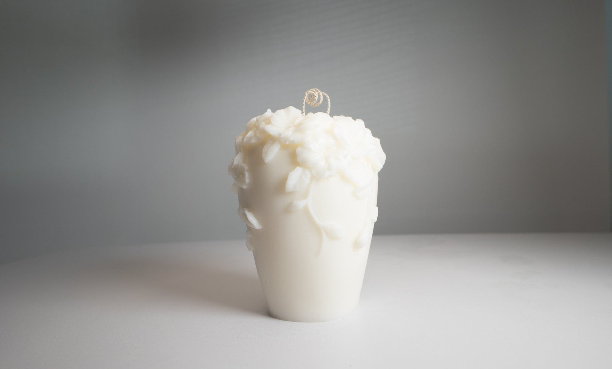 Tall Floral Pillar Candle – Handcrafted Soy Wax with Embossed Gardenia Vine Flowers - Candles Co.