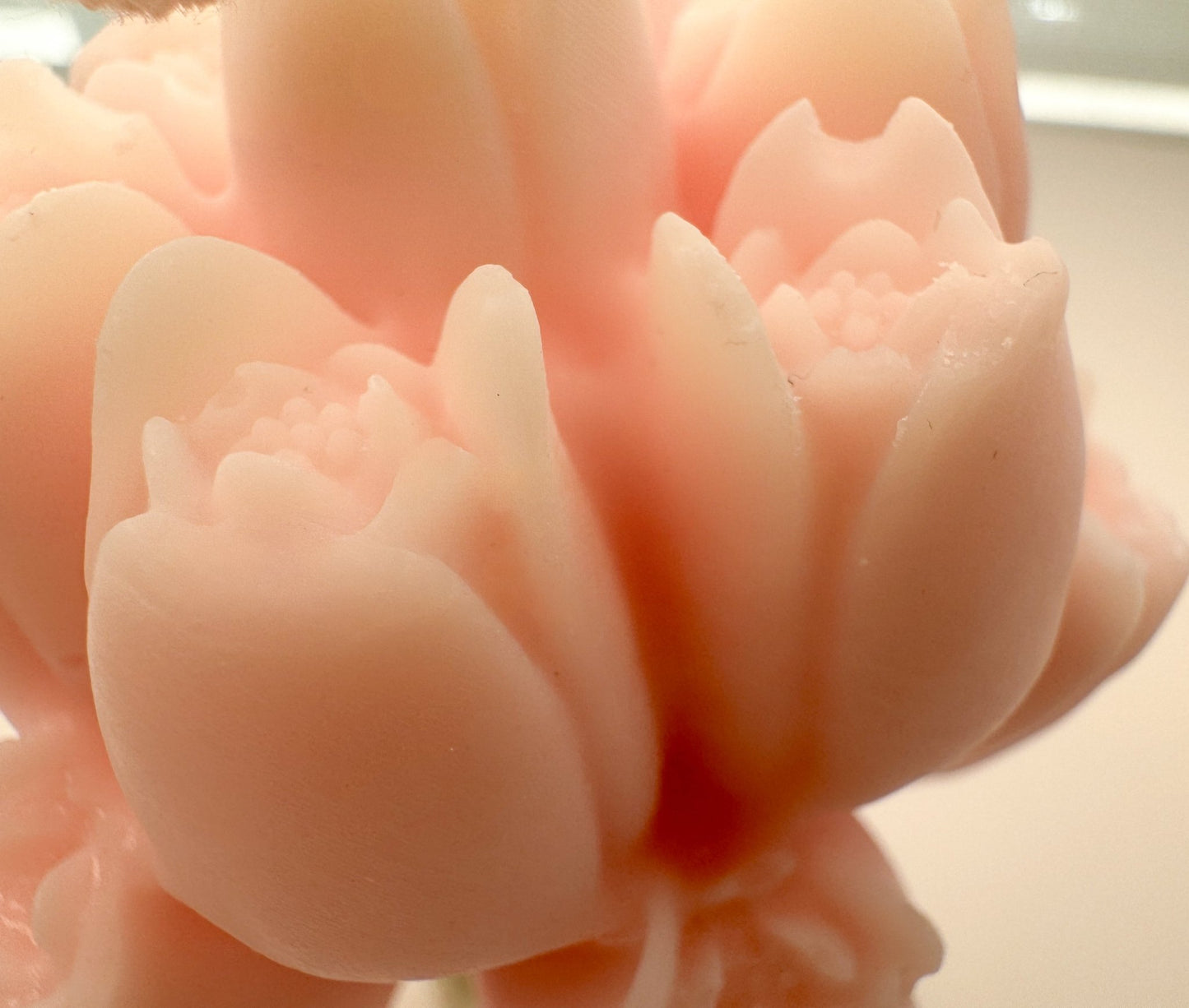Tulip Bunch – Hand - Poured Soy Wax Flower Candle - Candles Co.